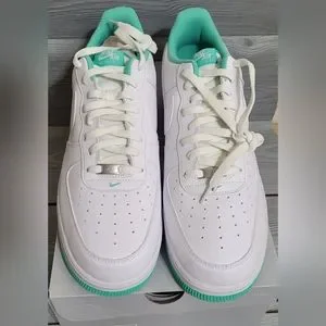 Nike | Shoes | Rare Nike Air Force 7 White Light Menta M 17 